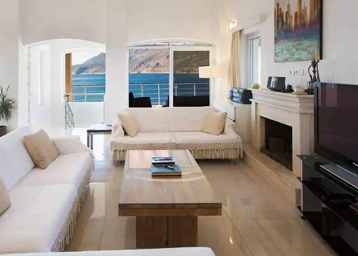 Peninsula Seafront - 1031 ヴィラ